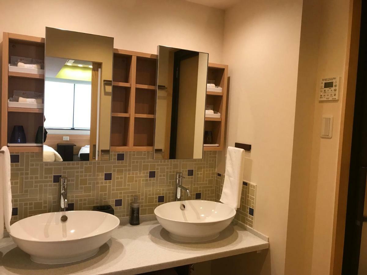 Hotel Yururito אוסקה מראה חיצוני תמונה